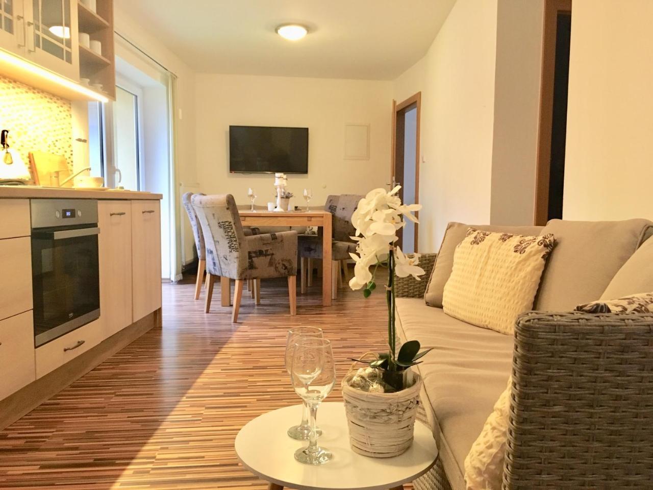 Dum U Lazni Federer Apartment Trebon